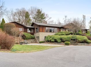 615 Cayuga Heights Rd, Ithaca, NY 14850