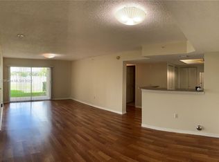 5055 Wiles Rd APT 108, Pompano Beach, FL 33073