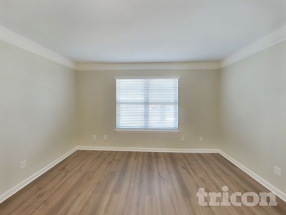 2nd image of 418 Tammy Dr