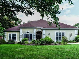 3955 Windsor Place Dr, Winston Salem, NC 27106