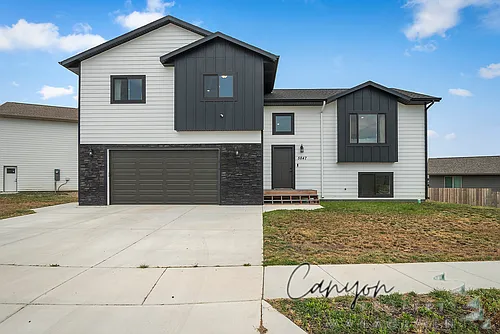 5847 Weatherby Loop Photo 1 5847 Weatherby Loop Photo 1
