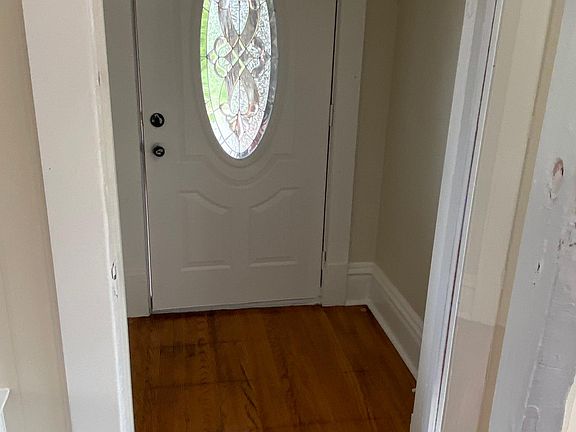 4th image of 732 Lafayette Ave SE