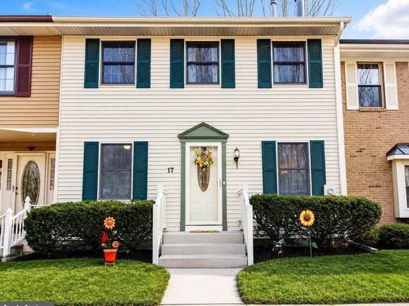 17 Fawnhollow Ct
