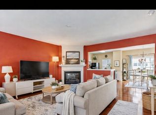 955 Prestwyck Ct #955, Alpharetta, GA
