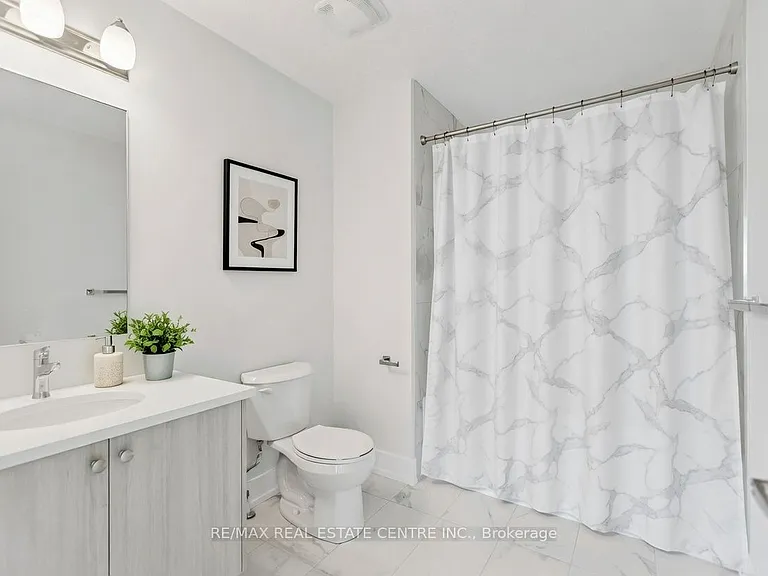 123 Maple St — Photo 41