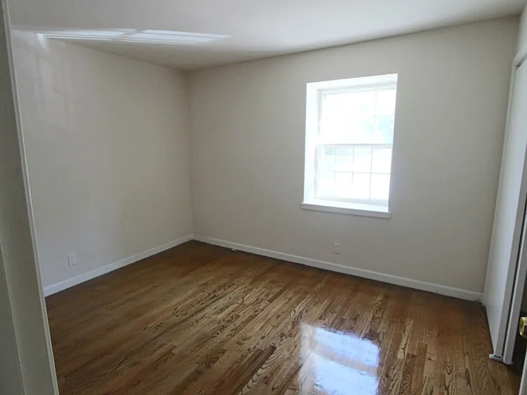 36 Williamsburg Dr — Photo 13