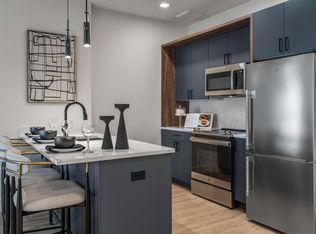 20 Grand Ave #310, Englewood, NJ 07631