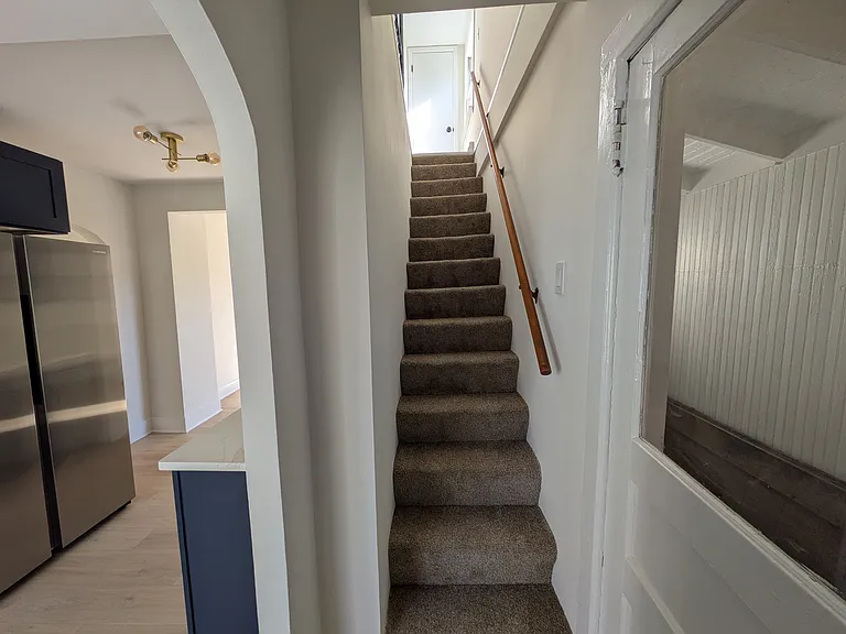 1516 Lee St — Photo 39