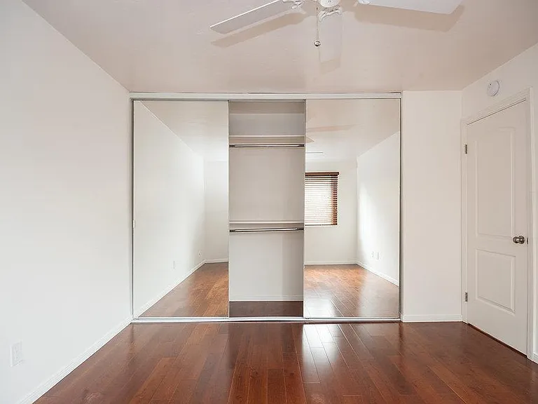 1066 Turquoise St #8 — Photo 12