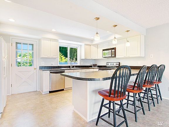 5th image of 730 Wynwood Dr