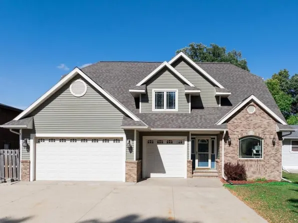 819 E Lake St, Osakis, MN 56360