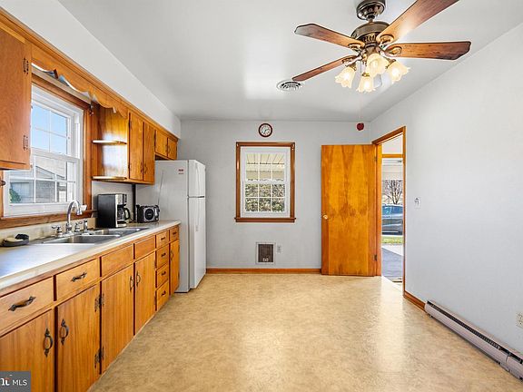 4th image of 164 Bethel Grange Rd