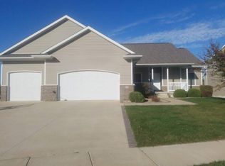 409 Casey Cir, Atkins, IA 52206