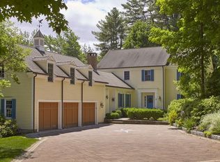 10 Prescott Ln, Weston, MA 02493