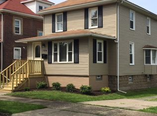 726 Sherman Ave, Sharon, PA