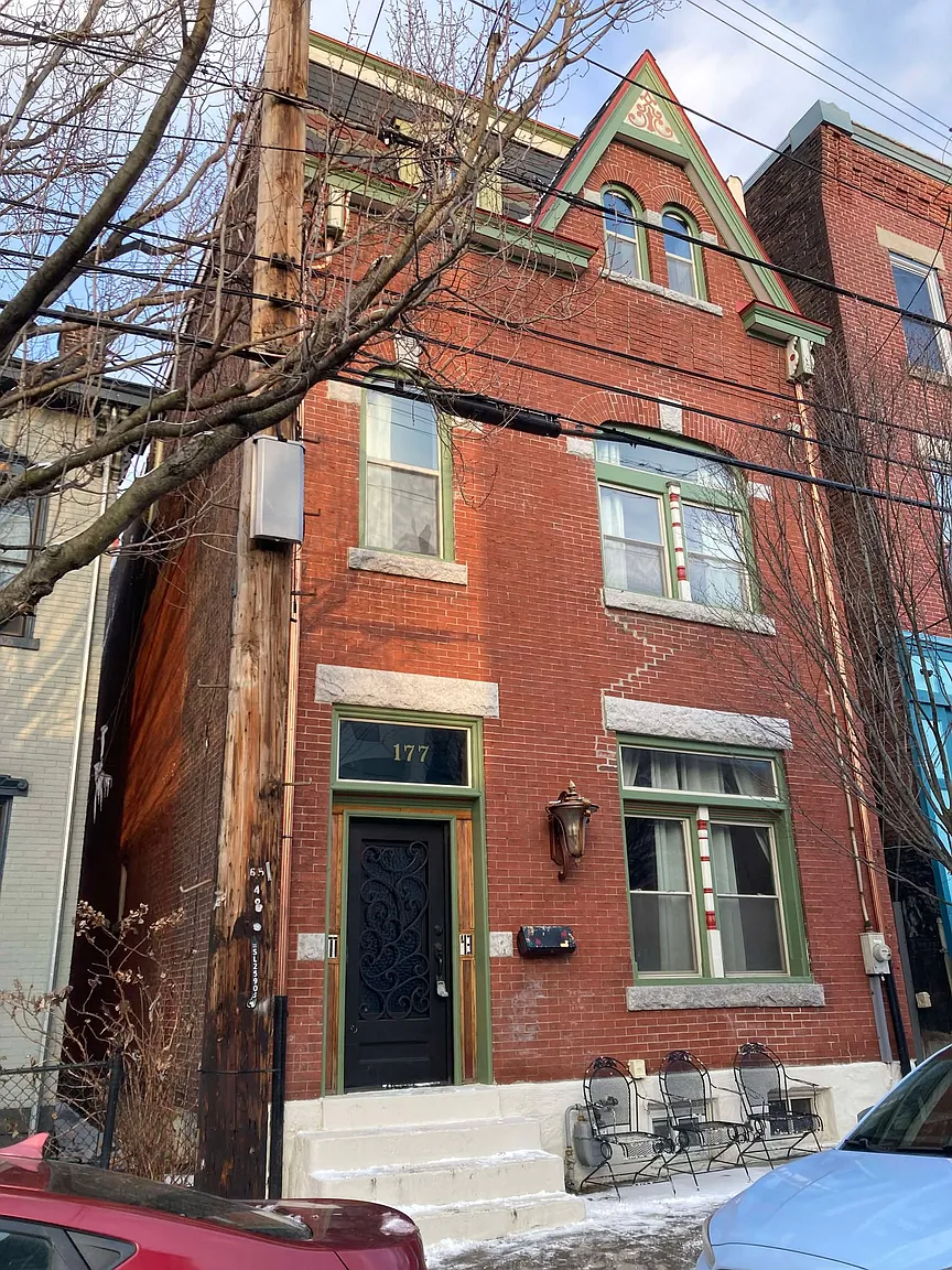 177 43rd St photo 1