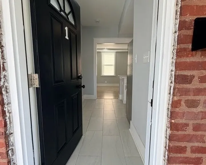 313 Delaware Ave #1 — Photo 3