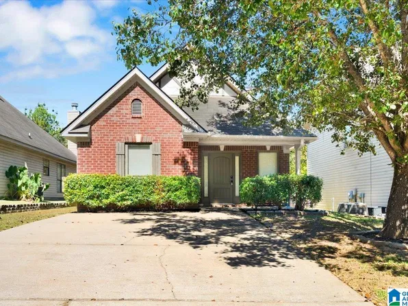 3166 Pine Creek Loop, Bessemer, AL 35022