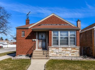 5601 S Neva Ave, Chicago, IL 60638