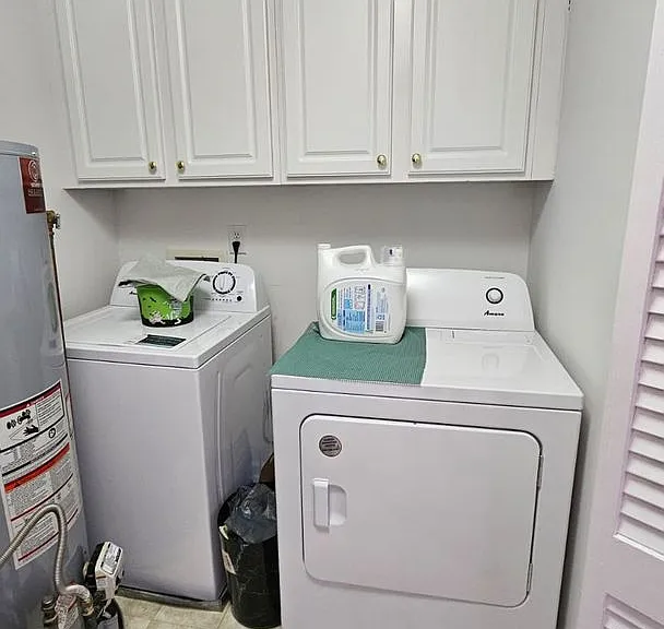 1121 Chenille Dr — Photo 2