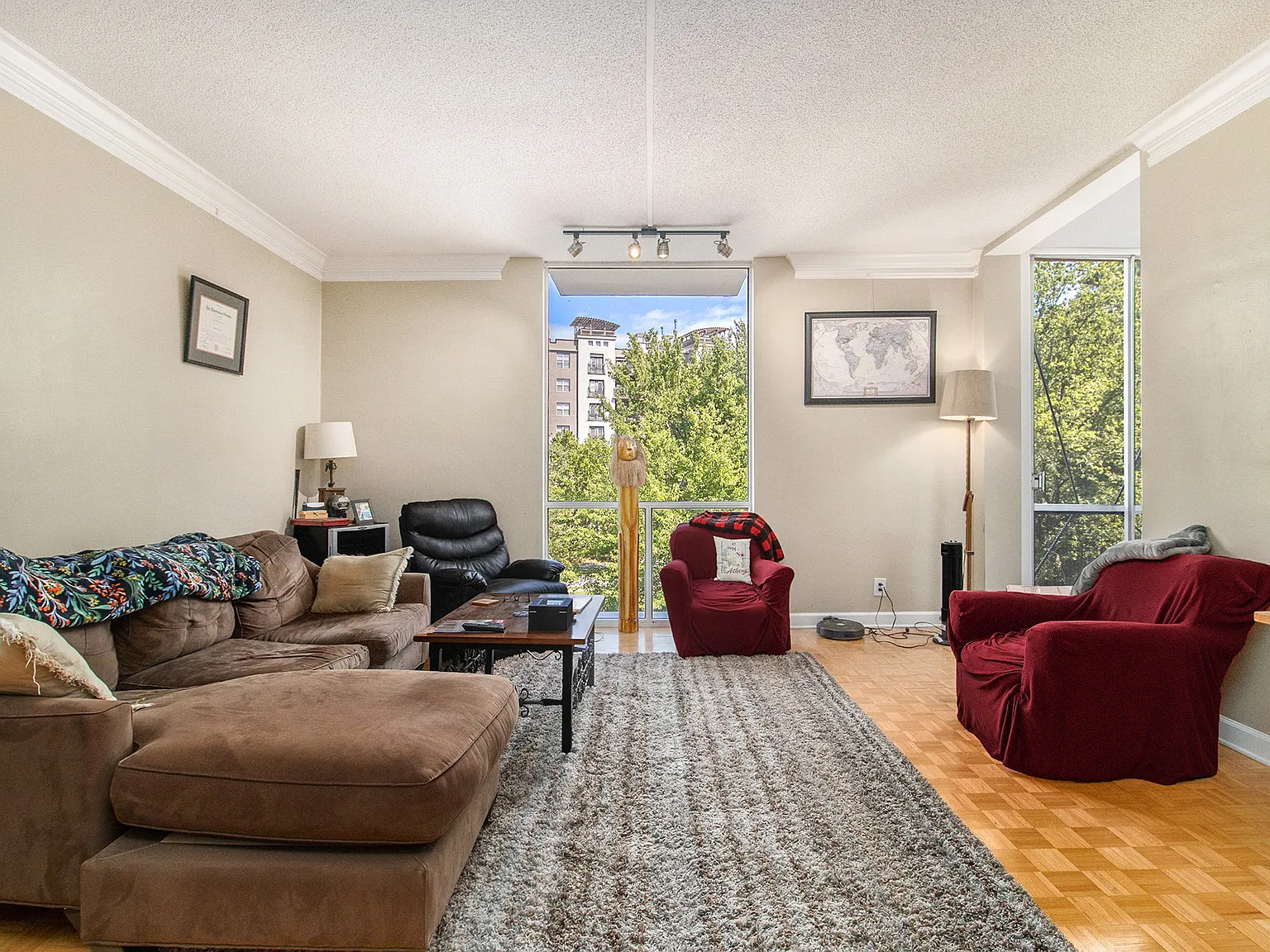1 bed, 815 sqft, $2,000 — Photo 4