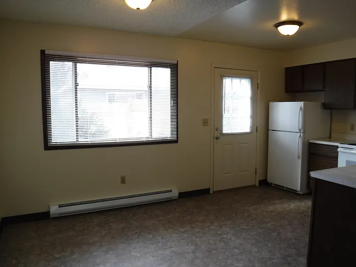 917 Pullman St #2 — Photo 2