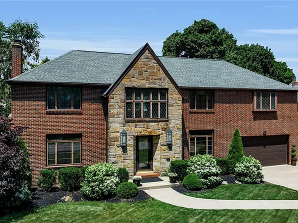 34 Audley End, Eggertsville, NY 14226