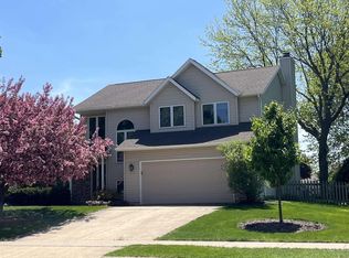 7521 Sawmill Rd, Madison, WI 53717