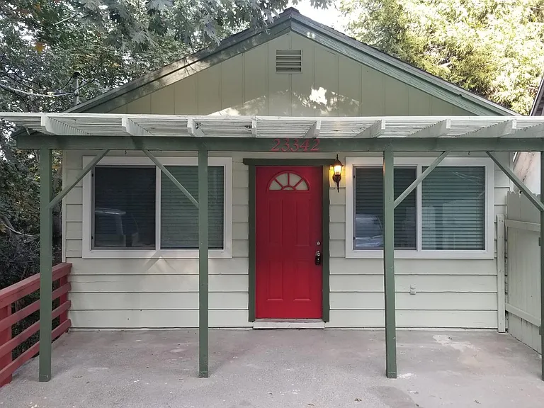 Exterior front view
