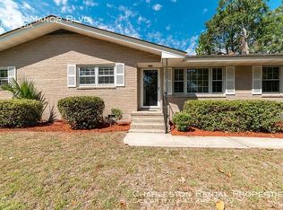 1334 Manor Blvd, Charleston, SC 29407