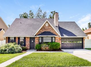 2003 River Crossing Dr, Valrico, FL 33596