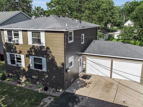 3rd image of 13 Banner Ave