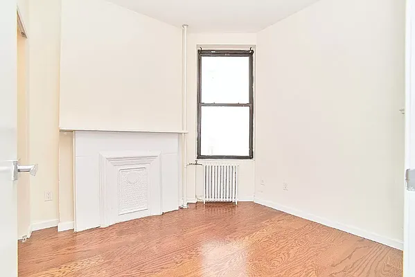 Rented by Living New York | media 26