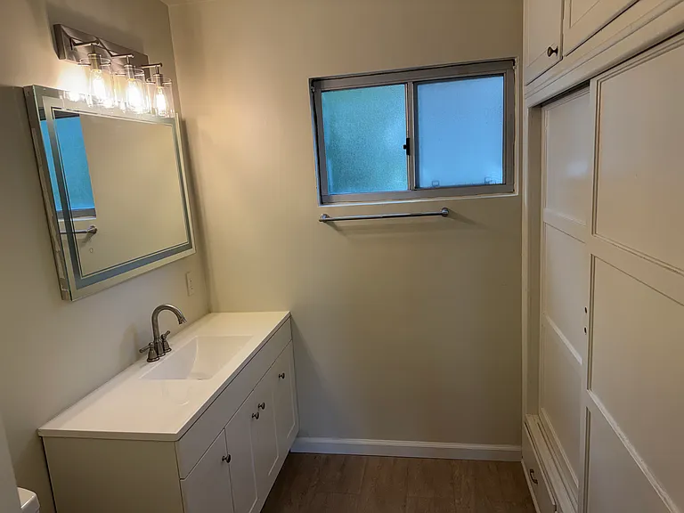 3635 Stephen M White Dr — Photo 6