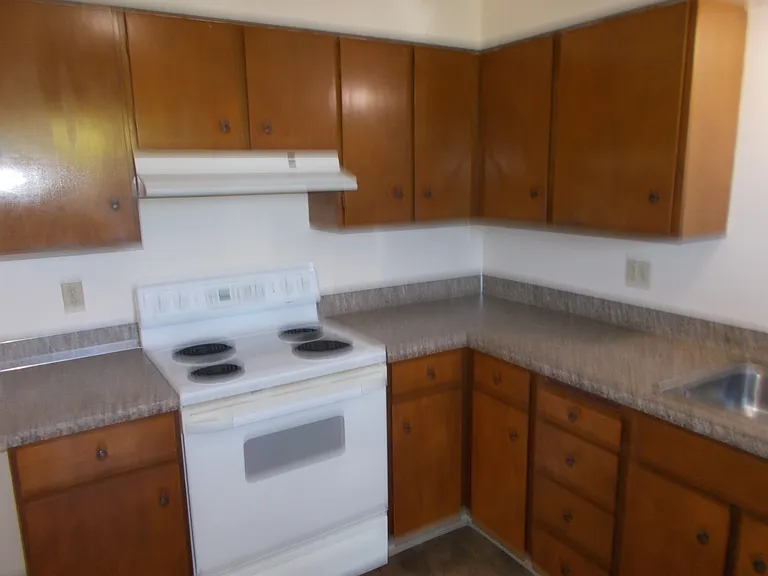 2320 I St #6 — Photo 2