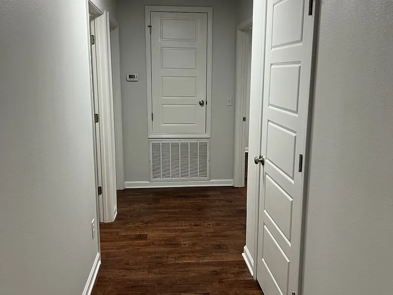 9931 Summer Woods Cir N — Photo 2