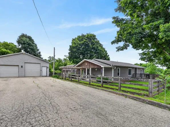 7011 State Line Rd, Cedar Grove, IN 47016