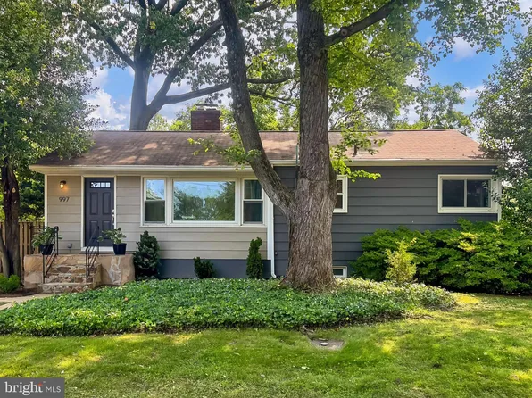 997 N Tuckahoe St, Falls Church, VA 22046