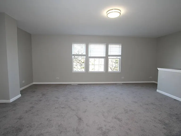 353 Springbrook Trl S — Photo 6
