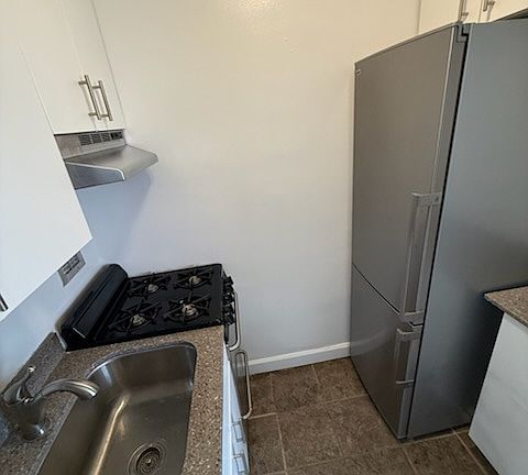 4th image of 1111 Arlington Blvd APT 525