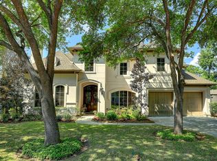 8941 Croes Dr, Houston, TX 77055