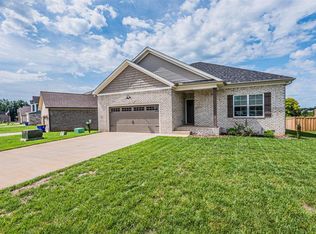 597 McIntyre St, Bowling Green, KY 42104