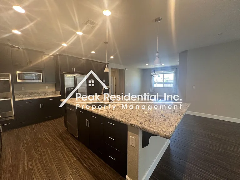 9369 Sierra Creek Dr — Photo 7