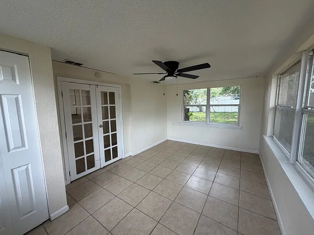 5020 Suwannee Dr — Photo 7