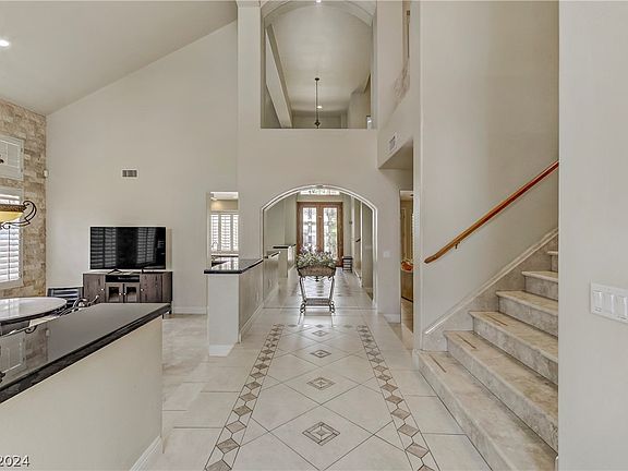 5th image of 8032 Secret Harbor Ct
