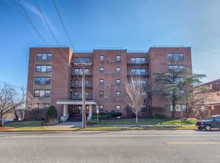 95 Orient Way APT 1A, Rutherford, NJ 07070