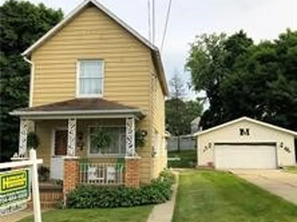 106 E Morehead Ave, New Castle, PA 16102