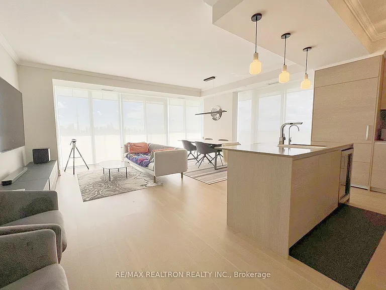 200 Bloor St W #2801 — Photo 8