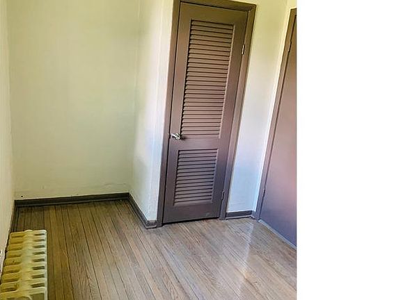 5th image of 12607 S Lincoln St #1