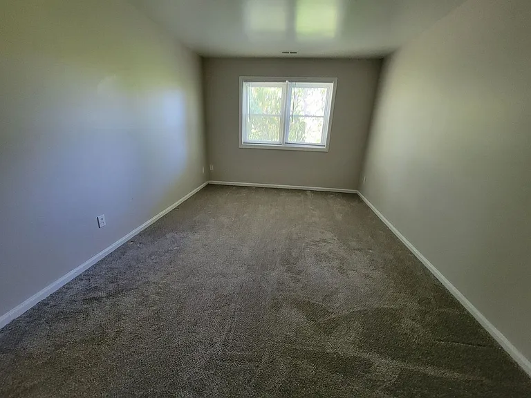 Country Gardens Apartments — Photo 54